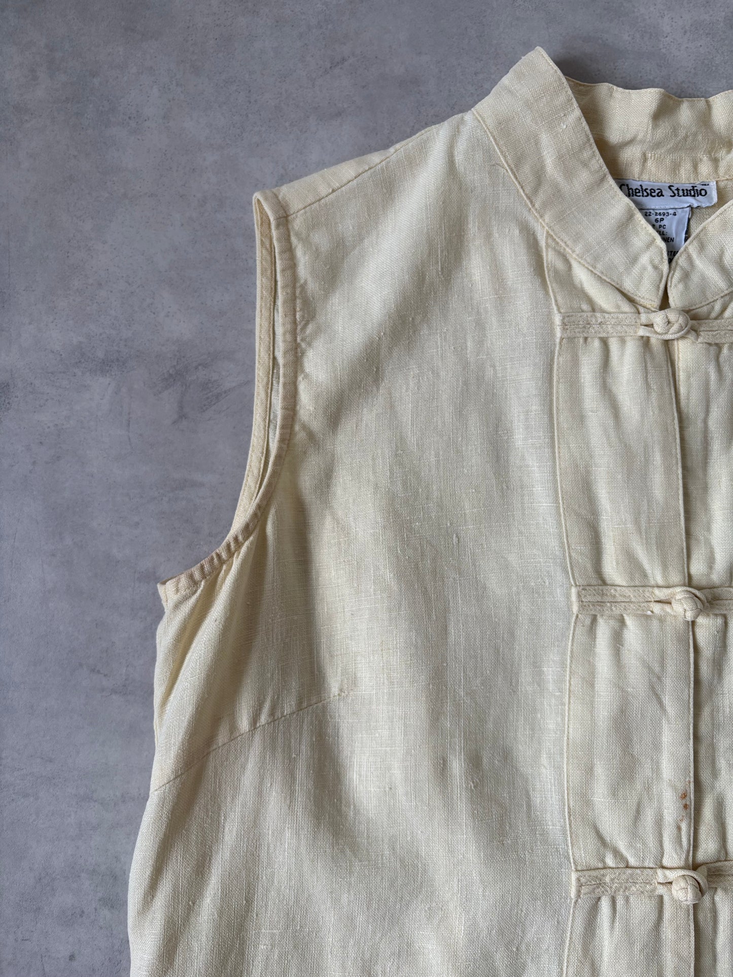 チャイナボタンベスト