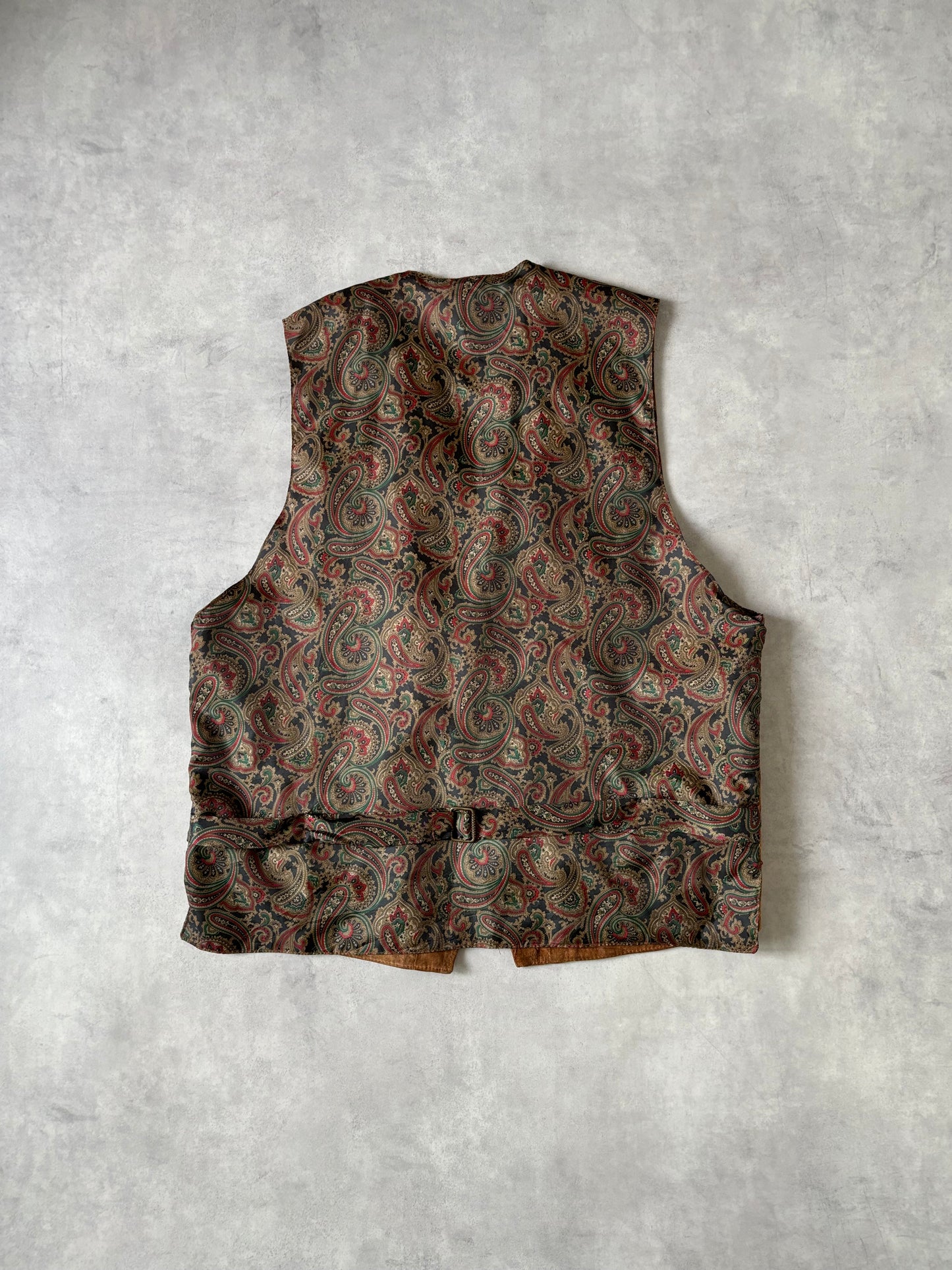 スエード×ペイズリー柄 ベスト