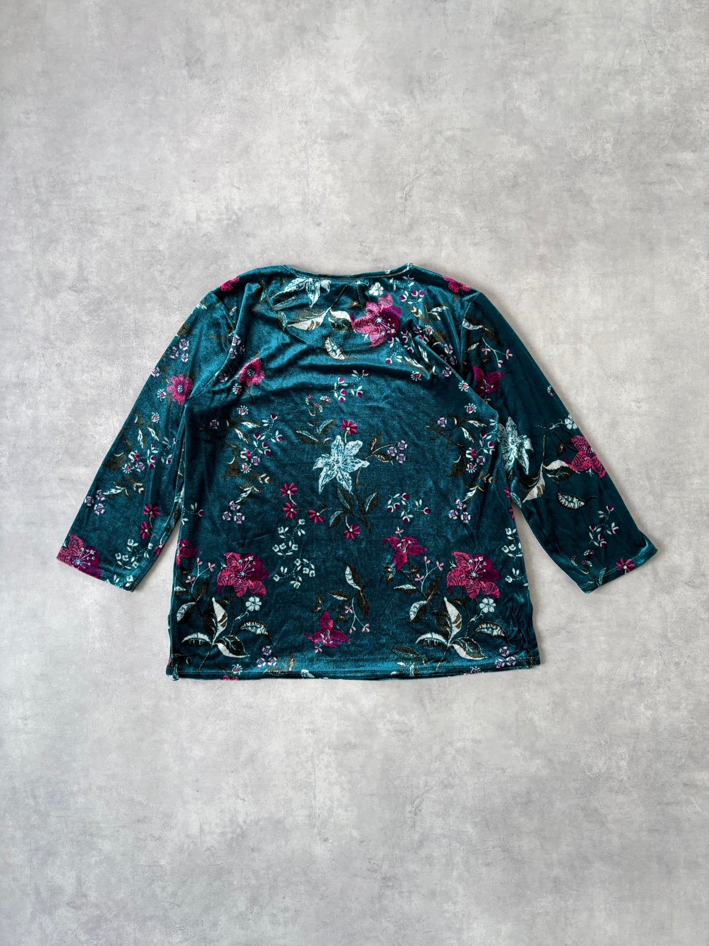 エメラルドグリーンベロアトップス